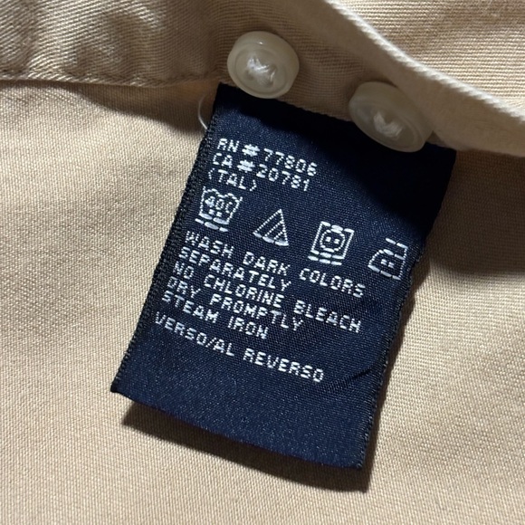 Vintage Tommy Hilfiger Men's Long-Sleeve Button-Down Shirt - Picture 6 of 9